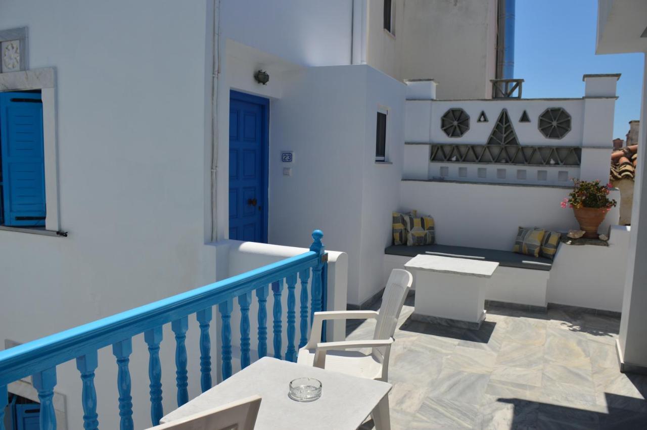 Manto Apartments Тинос Екстериор снимка