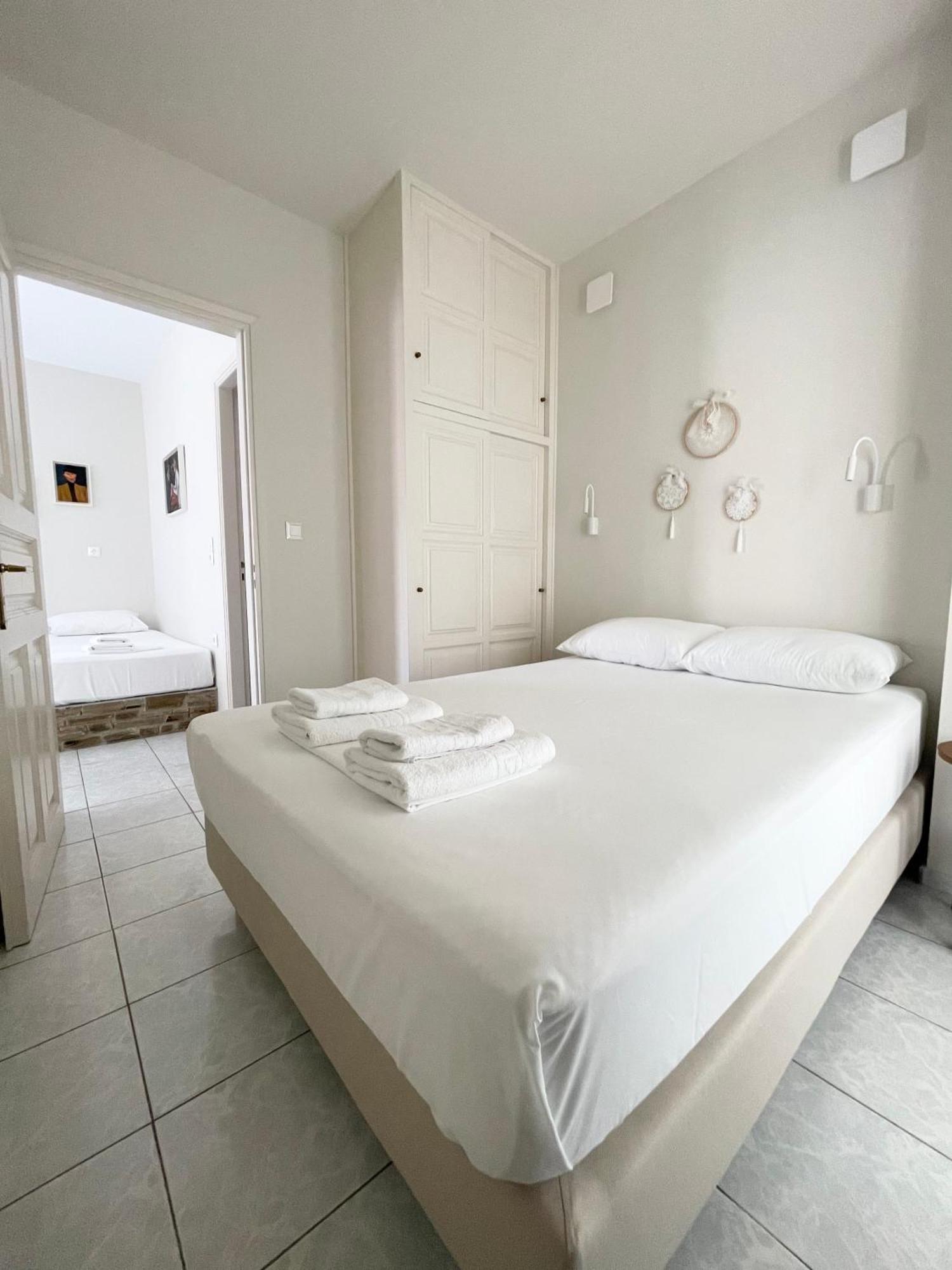 Manto Apartments Тинос Екстериор снимка