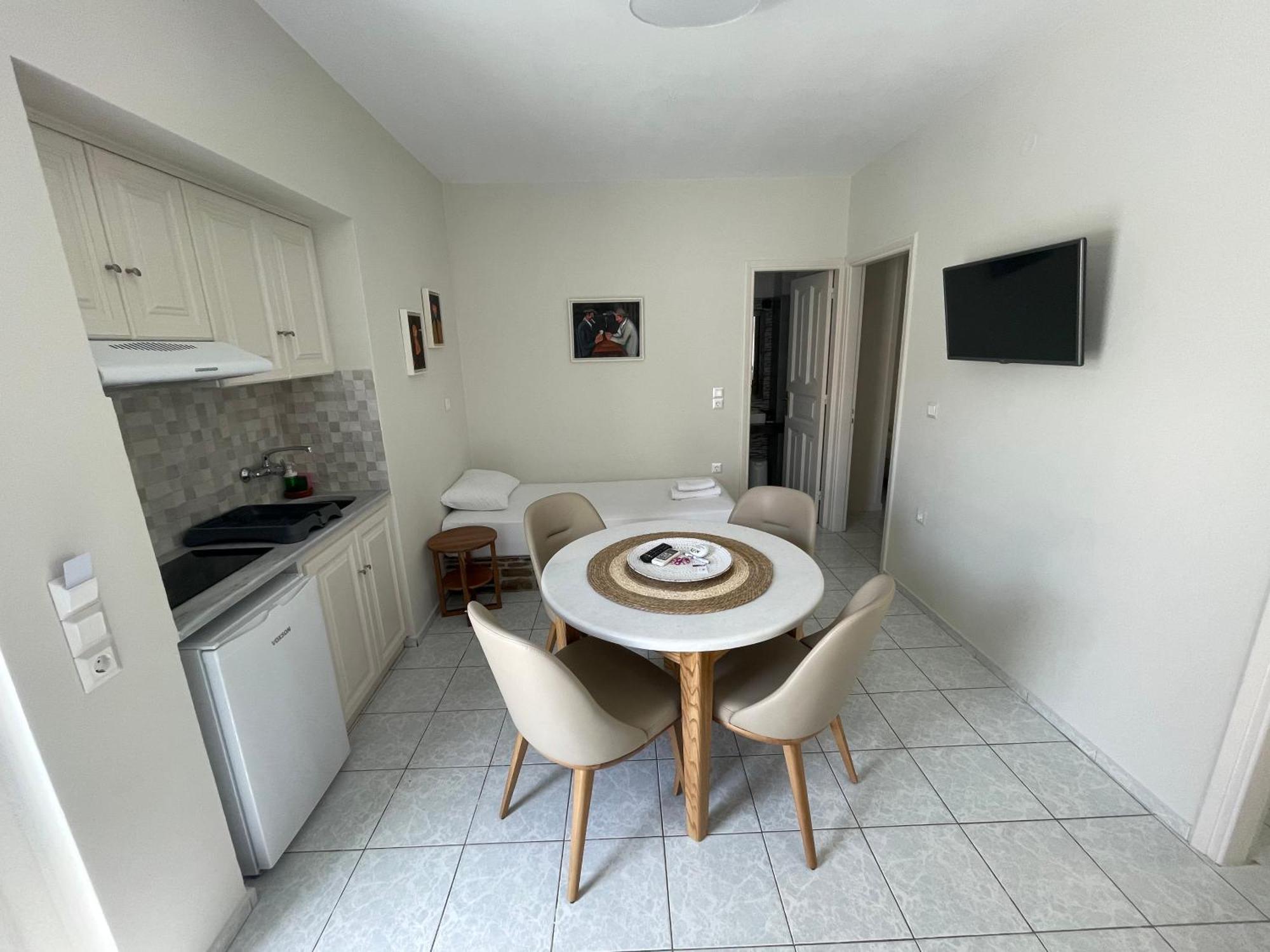 Manto Apartments Тинос Екстериор снимка