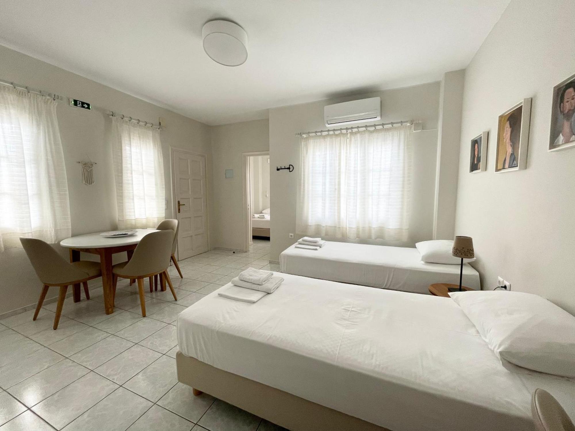 Manto Apartments Тинос Екстериор снимка