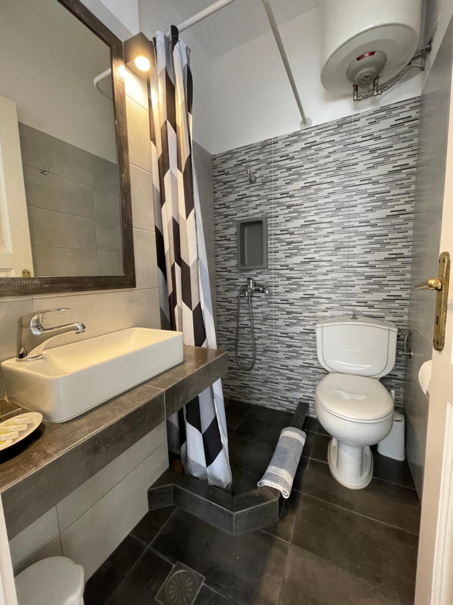 Manto Apartments Тинос Екстериор снимка