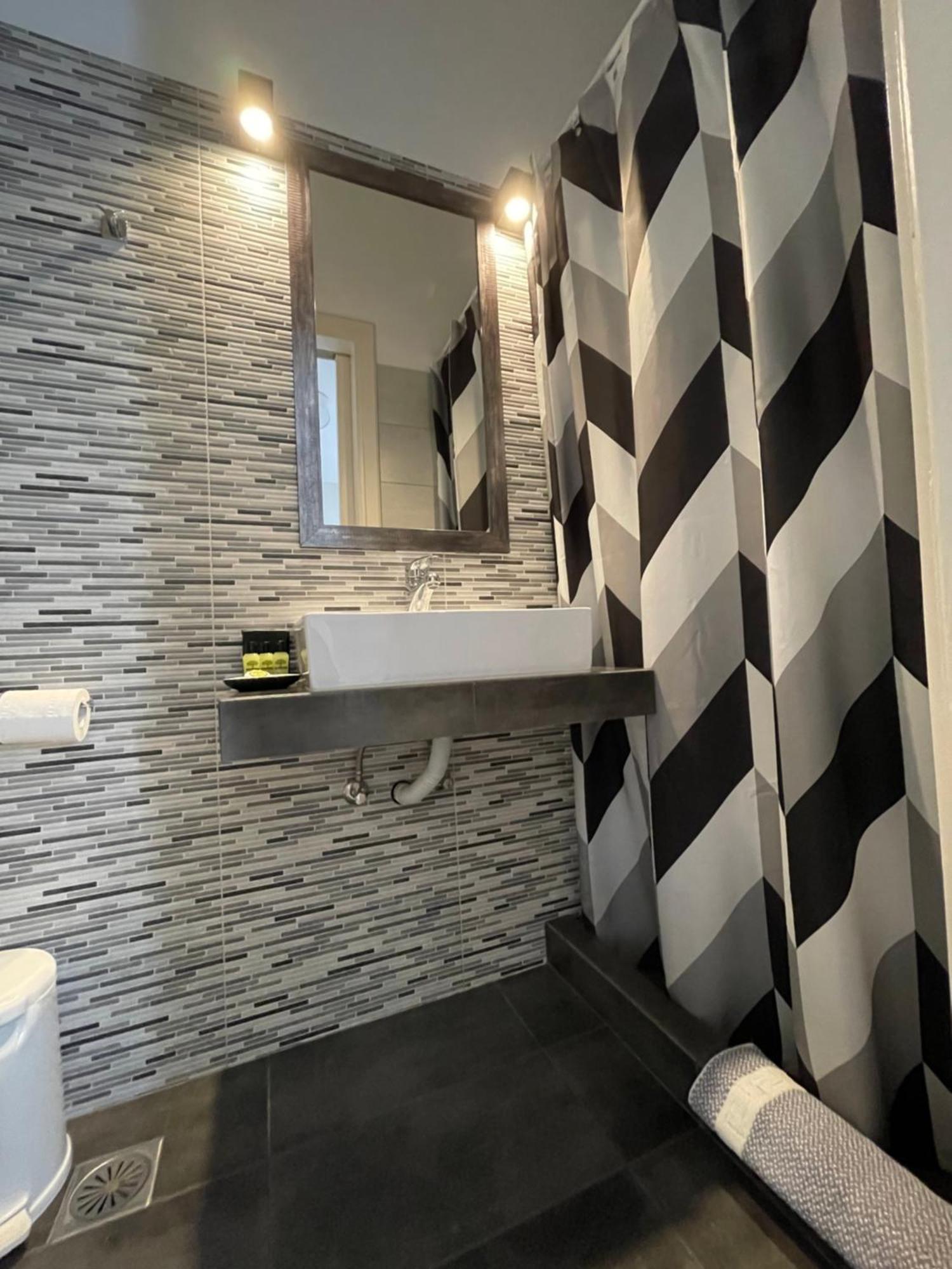 Manto Apartments Тинос Екстериор снимка