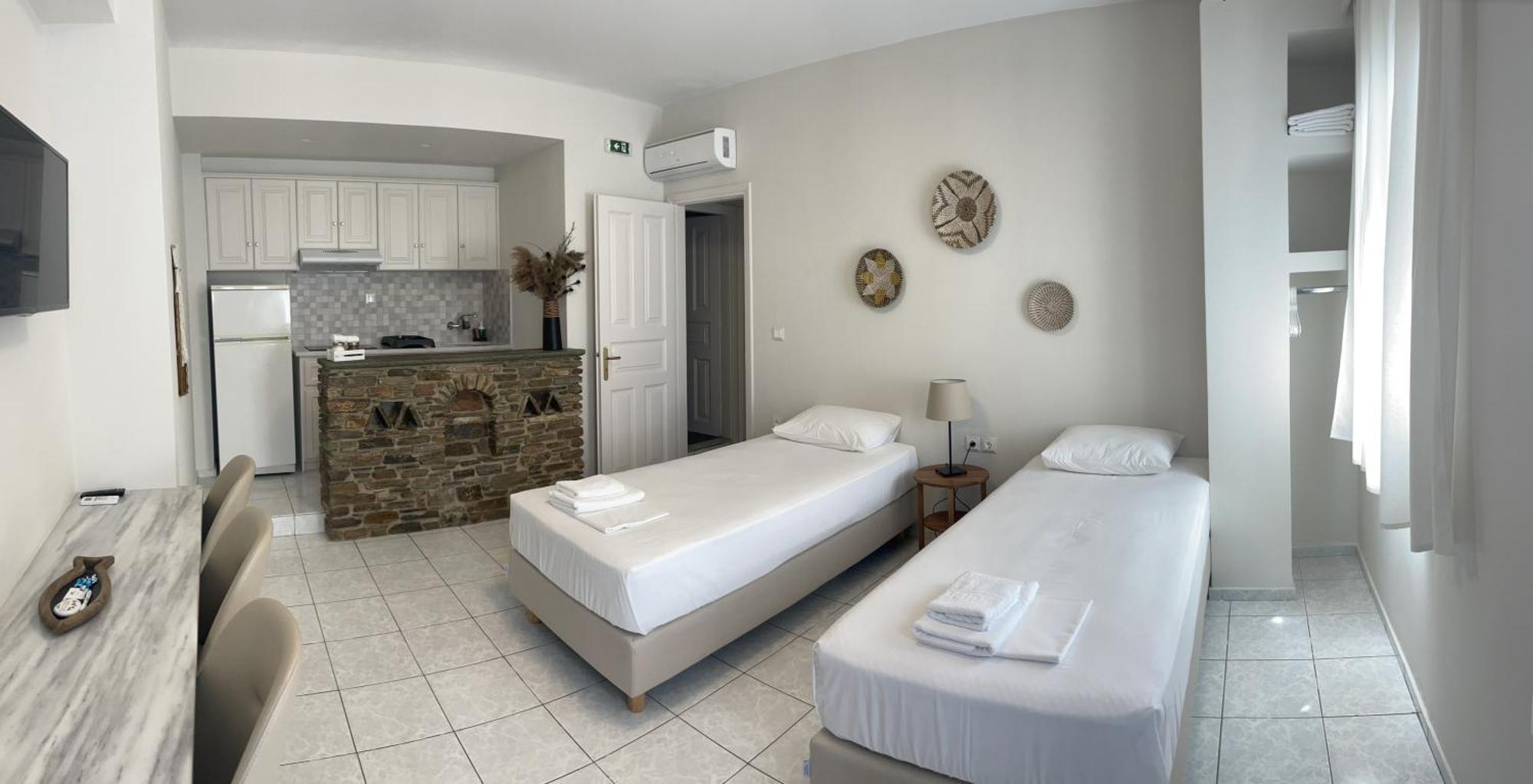 Manto Apartments Тинос Екстериор снимка