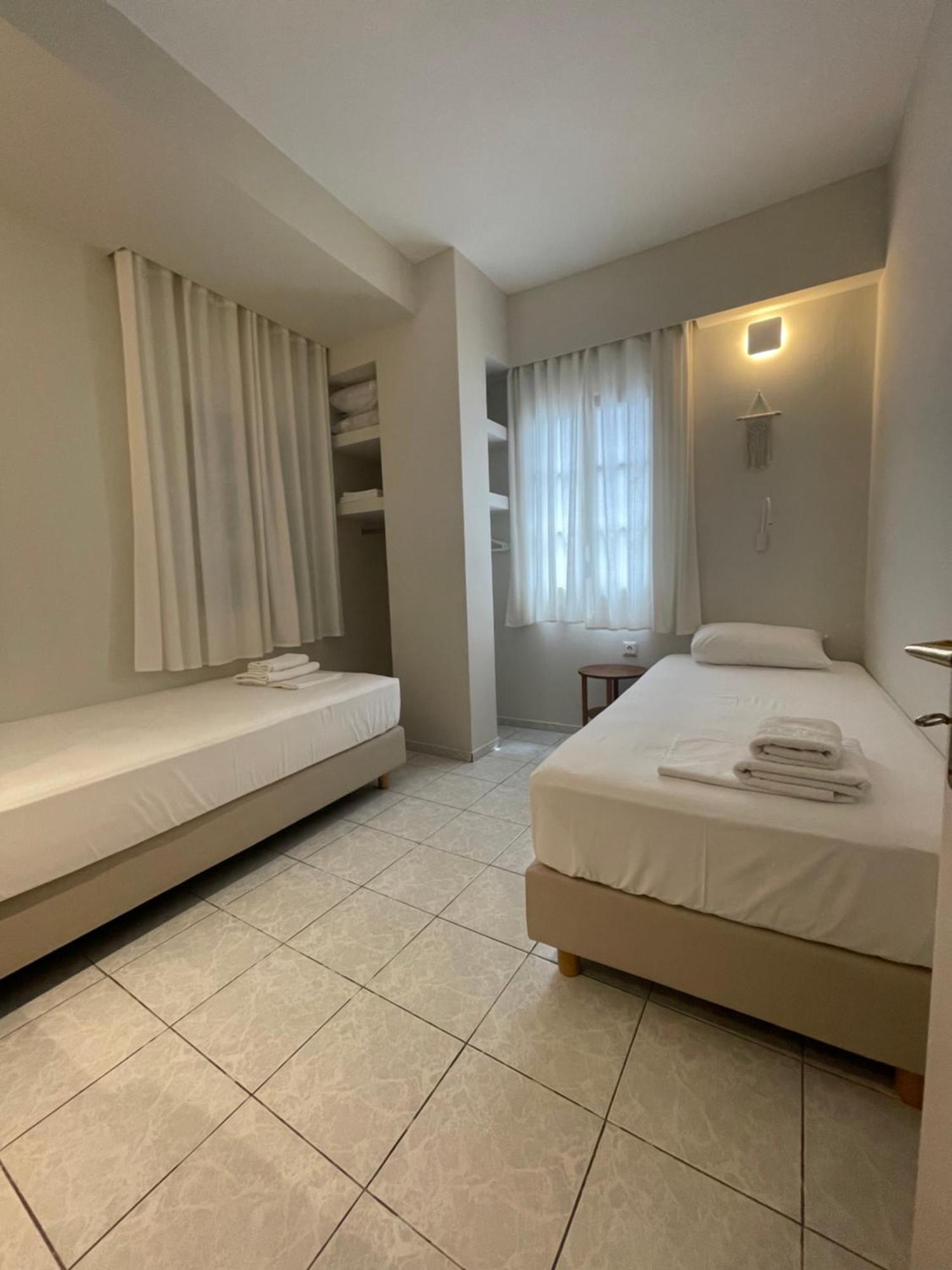 Manto Apartments Тинос Екстериор снимка