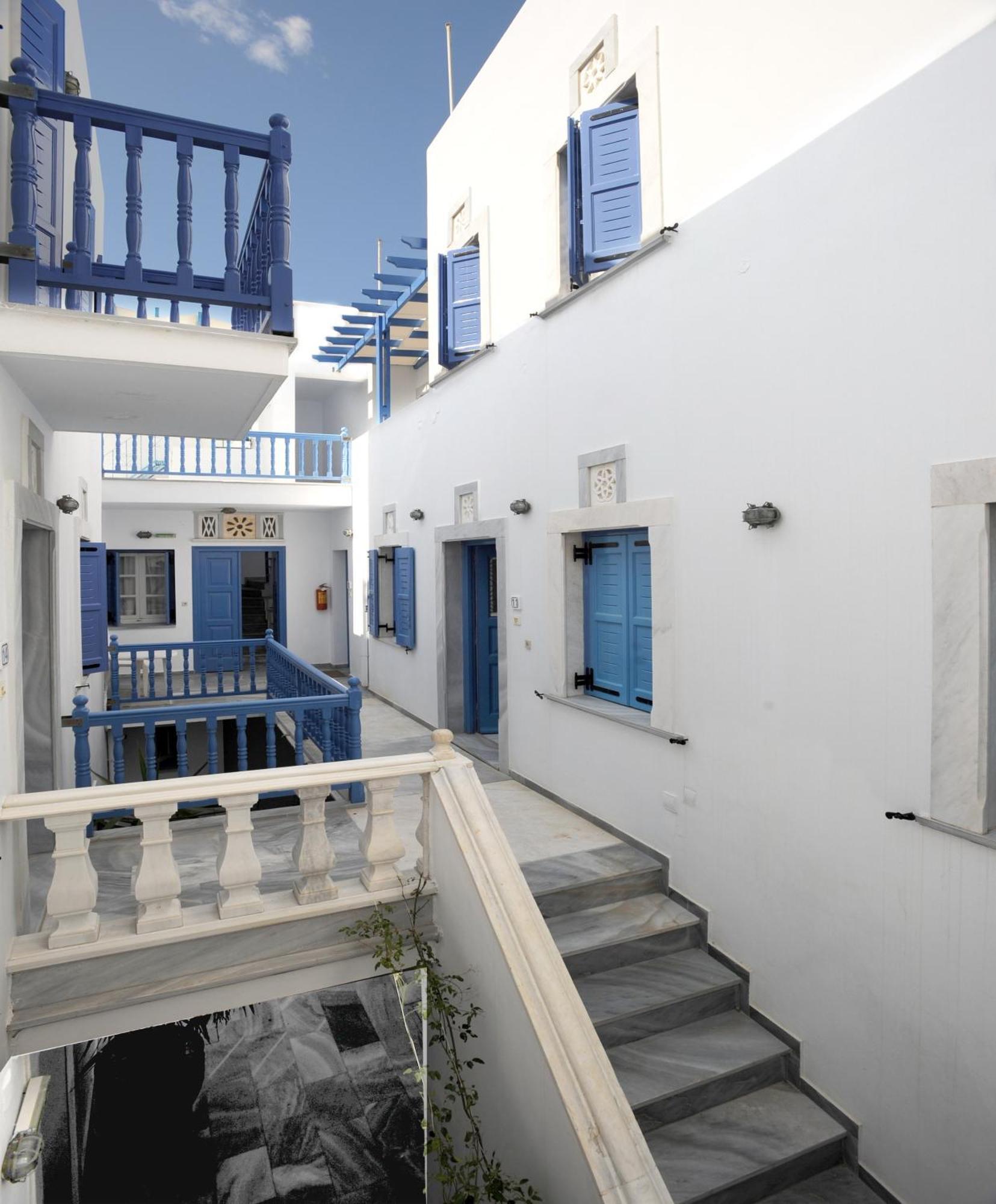 Manto Apartments Тинос Екстериор снимка